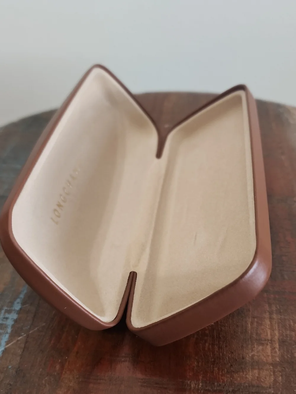 Longchamp Paris Tan Hard Sunglasses Eyeglasses Case Clamshell Embossed
